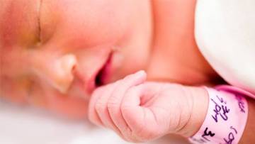 Vitamin-K-Mangel bei Neugeborenen: Gefahr von Blutungen erfordert eine ausreichende Prophylaxe