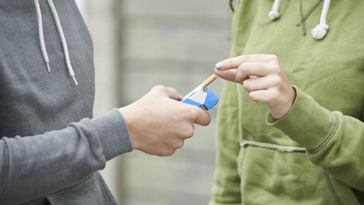 Studie: Jugendliche rauchen und trinken weniger